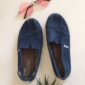 Toms shoes